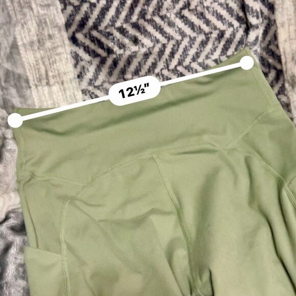 Fabletics Motion365 High Waisted Pocket Leggings, Size L - Picture 7 of 7